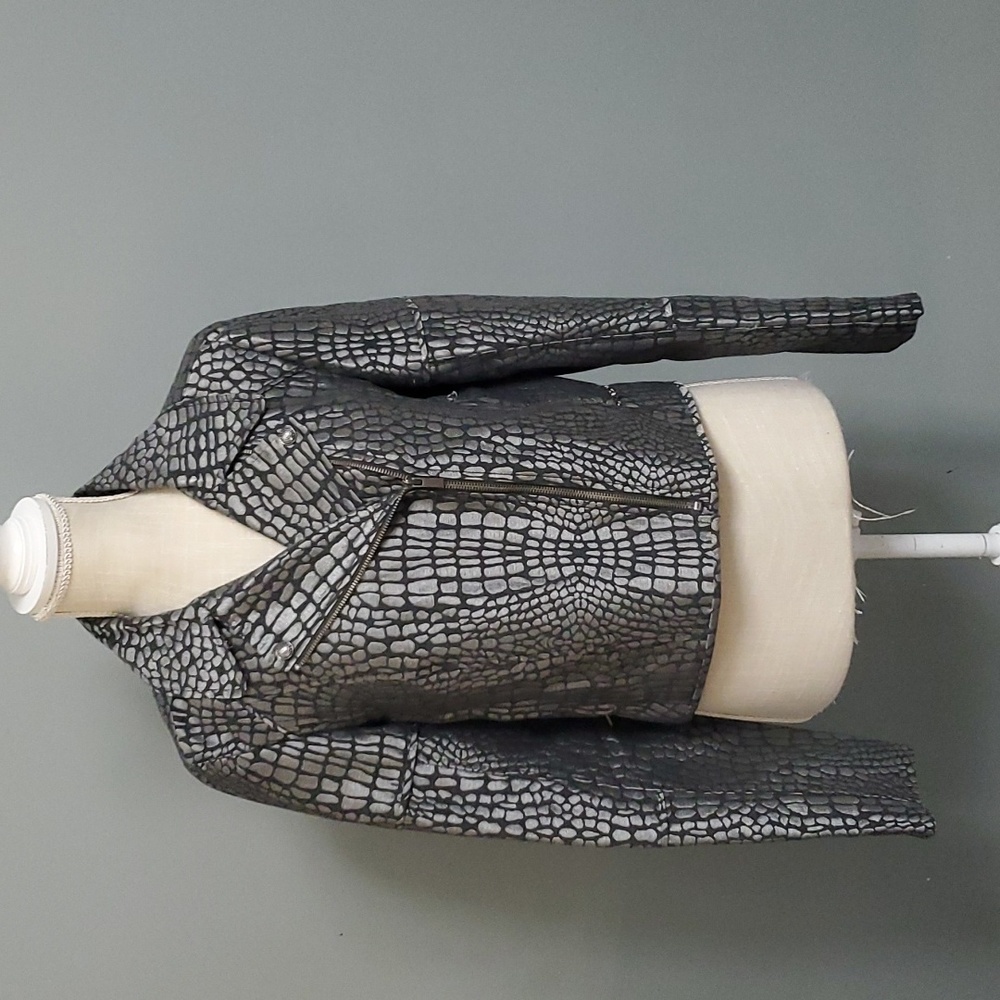 DIANE VON FURSTENBERG jacket (sz S)